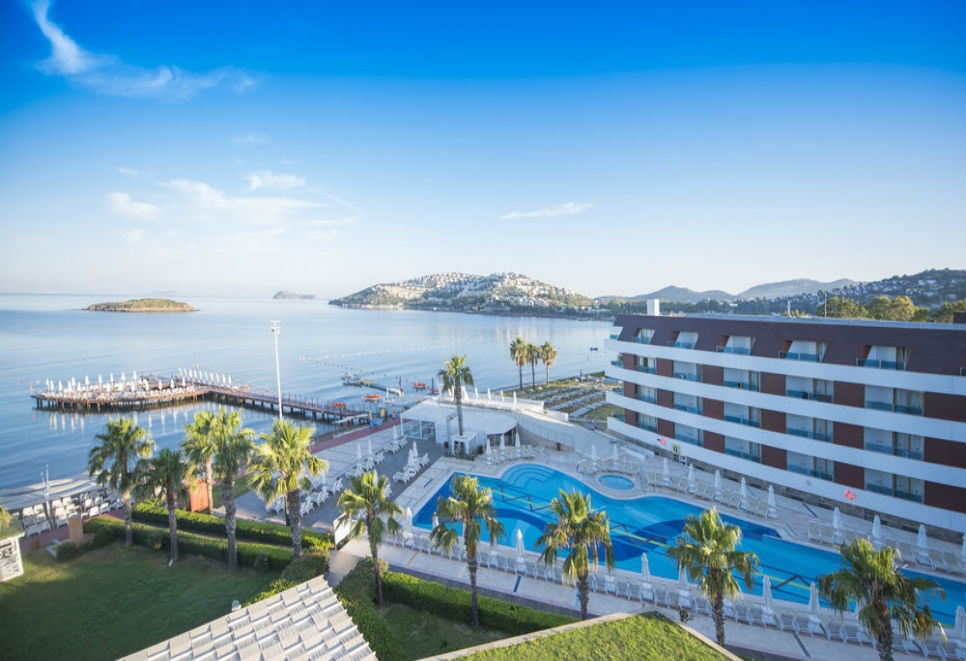 Kъсно лято в Бодрум! 7 нощувки на база Ultra All inclusive + 3 басейна и СПА в хотел Grand Park Bodrum 5*