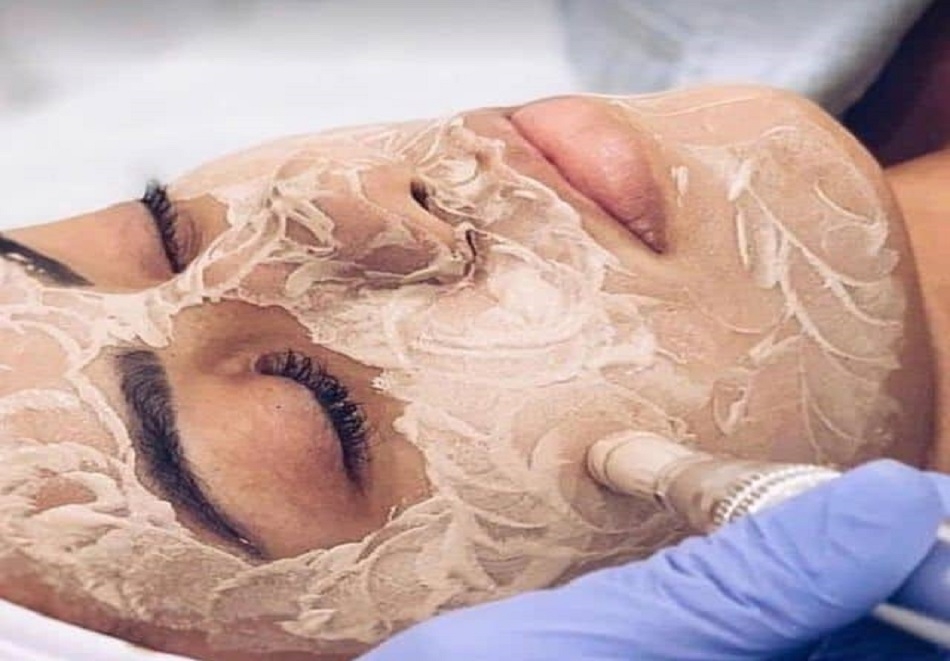 1 или 3 броя процедури за перманентен фон дьо тен BB Gwol в Nail & Relax Bar, София