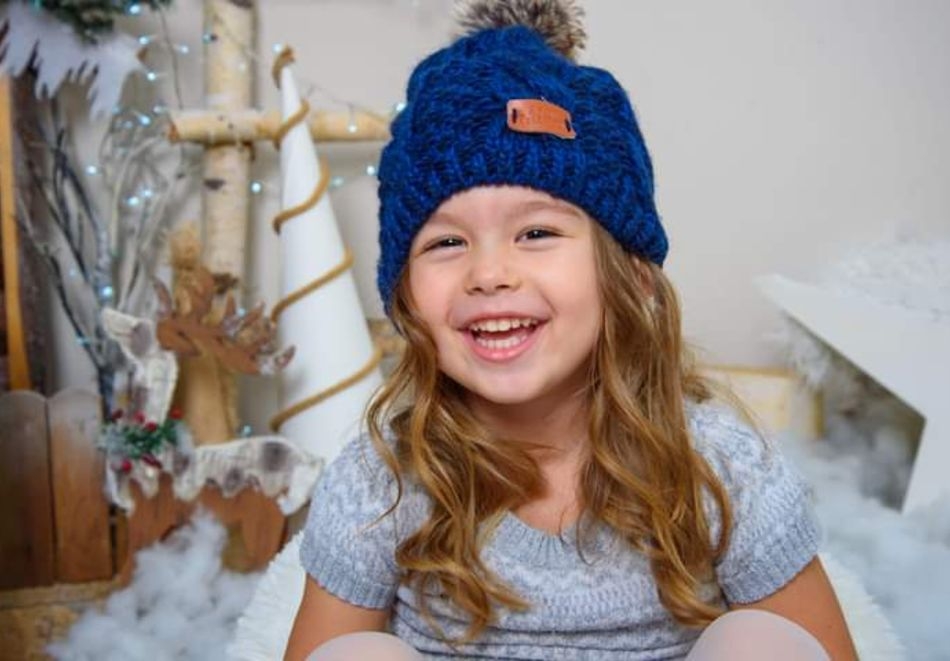 Професионална коледна фотосесия в студио с обработени кадри по избор от Mihaela Vassileva Photography Studio, София