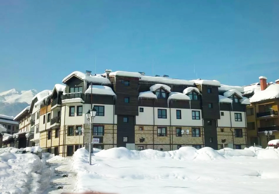 Нощувка на човек в комплекс Гондола Апартаменти**, Банско