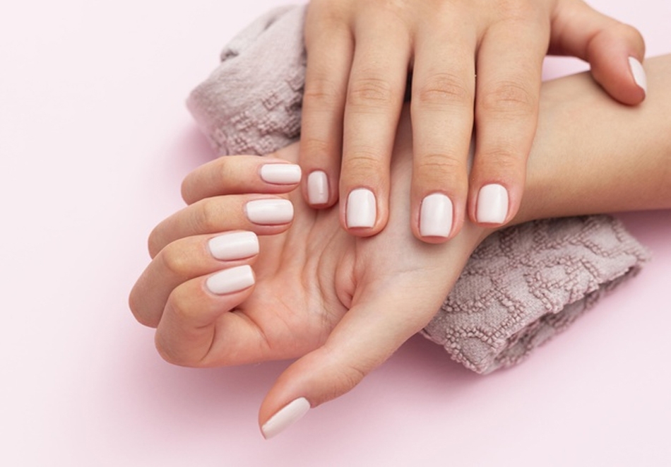 Маникюр с гел лак само за 14.90 лв. от Beauty Studio Danny, София!