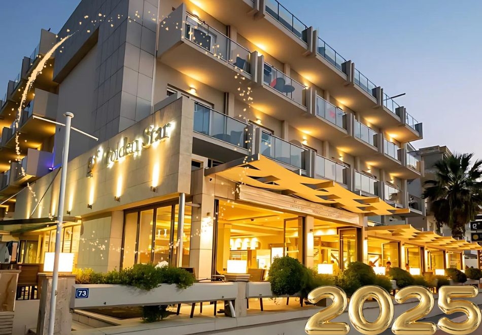 4* Нова Година в Переа, Гърция! 3 нощувки на човек със закуски и вечери, едната Празнична с жива музика в хотел Golden Star City Resort