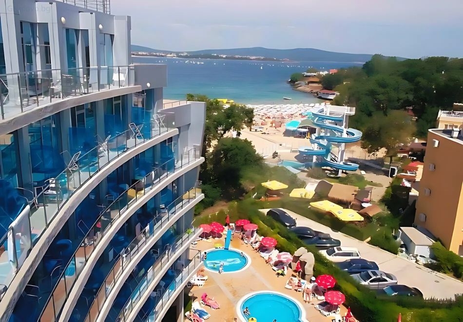 Ранни записвания с 20% отстъпка за лято 2025 в Китен! All Inclusive Plus, басейн и дете до 12г. БЕЗПЛАТНО! 5+ нощувки на човек в Хотел Каменец