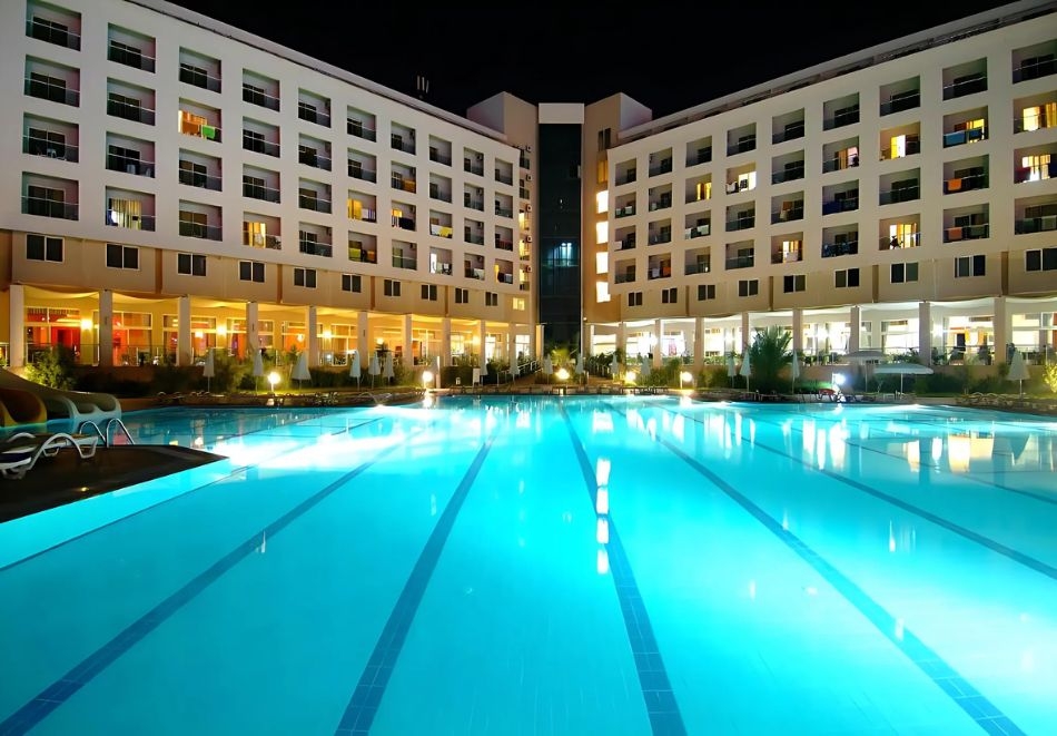 Почивка в хотел MIAROSA KONAKLI GARDEN 5*, Алания, Турция! Автобусен транспорт + 7 нощувки за ДВАМА на база All Inclusive. Дете до 12.99г. БЕЗПЛАТНО!