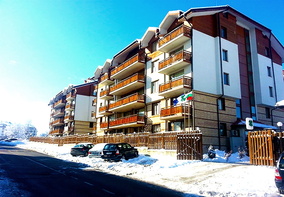 Нощувка на човек в Комплекс Четирилистна Детелина, Банско