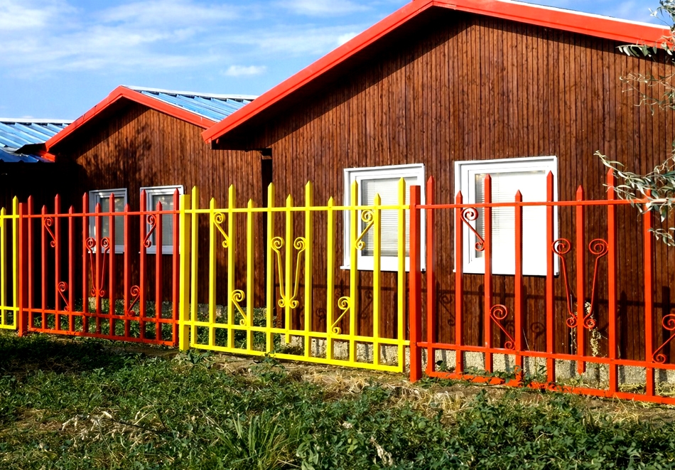 Почивка в Поморие близо до Поморийската кал и луга: 1 нощувка за четирима в самостоятелно бунгало от Почивна станция Козлодуй