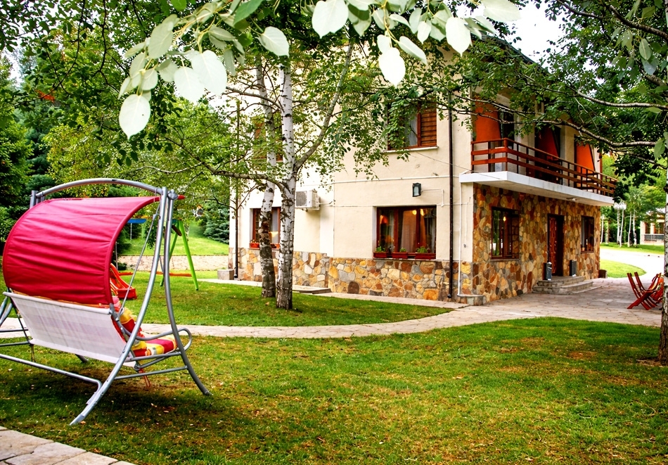 Почивка в Калофер: Нощувка на човек в Къща за гости Горски Дар