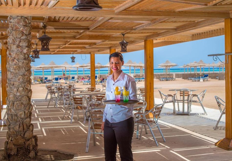 През октомври в STELLA BEACH RESORT & SPA MAKADI BAY 5*, Хургада, Египет! Чартърен полет от София + 7 нощувки на човек на база All Inclusive!, снимка 13