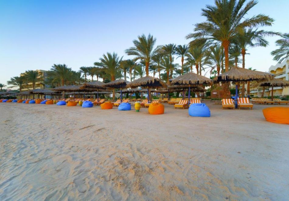 All Inclusive + аквапарк на 1-ва линия в Хургада, Египет! Чартърен полет от София + 7 нощувки на човек в ZYA REGINA RESORT & AQUA PARK 4*, снимка 14