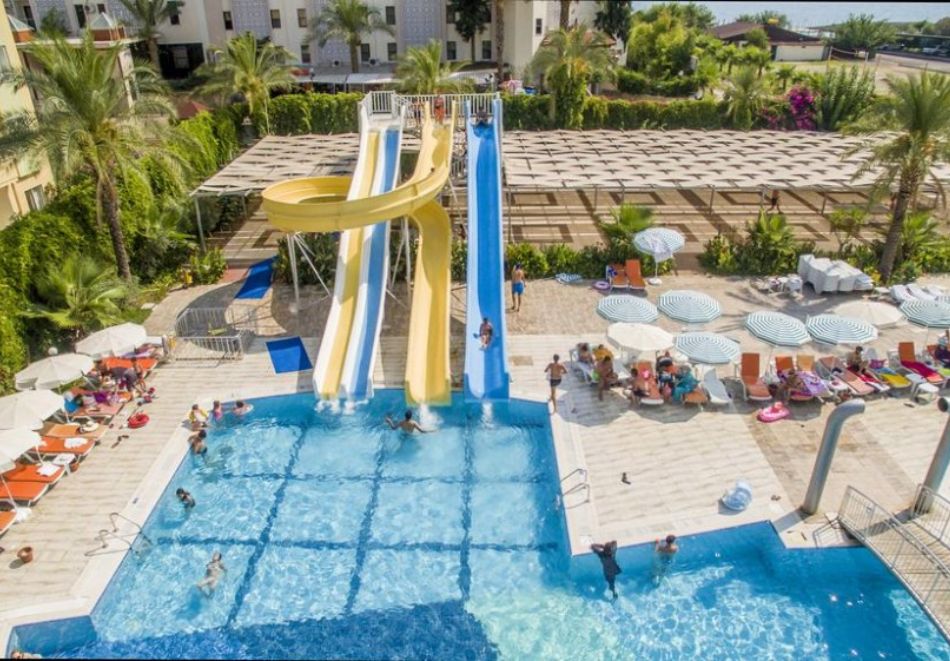 Ultra All Inclusive + басейни и пързалки на 50м. от плажа в Алания, Турция! Автобусен транспорт + 7 нощувки на човек в хотел HEDEF RESORT & SPA 5*, снимка 4