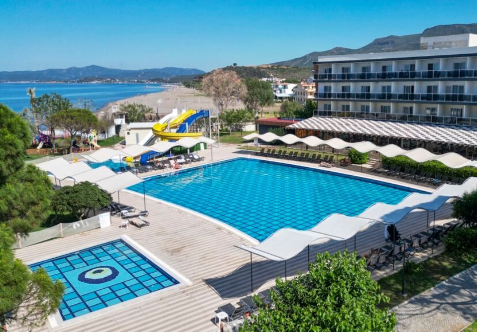 На първа линия в Бодрум! Полет от София + 7 All Inclusive нощувки за ДВАМА в ROYAL BEACH CLUB 4*, снимка 4