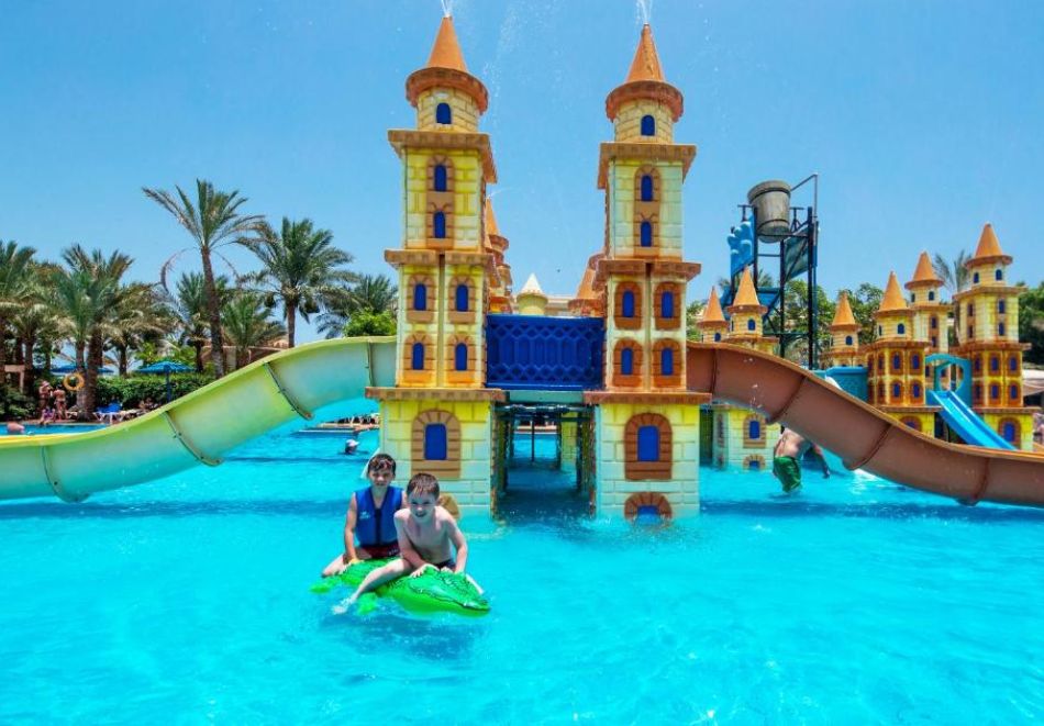На първа линия в MIRAGE BAY RESORT & AQUA PARK 4*, Хургада, Египет! Чартърен полет от София + 7 нощувки за ДВАМА на база All Inclusive + аквапарк!, снимка 6