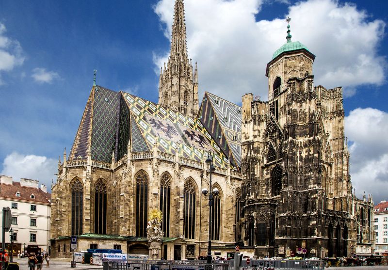 Уикенд във Виена! Самолетен билет от София + 3 нощувки за ДВАМА в Kyriad Vienna Altmannsdorf, снимка 8