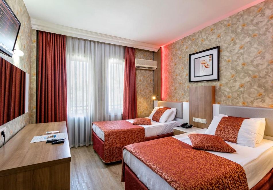 На първа линия в Aleria Belport Beach Hotel 4*, Кемер, Турция. Чартърен полет от София + 7 нощувки за ДВАМА на база All Inclusive, снимка 7
