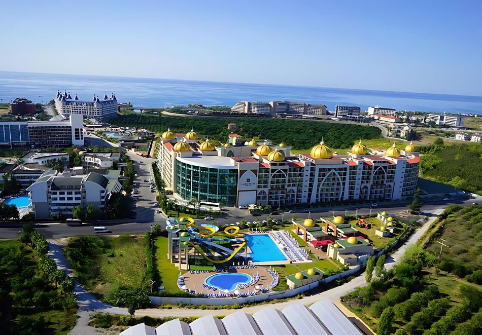 През септември Ultra All Inclusive почивка в Алания, Турция! Полет от София + 7 нощувки за ДВАМА + аквапарк в ALAN XAFIRA DELUXE RESORT & SPA 5*, снимка 2