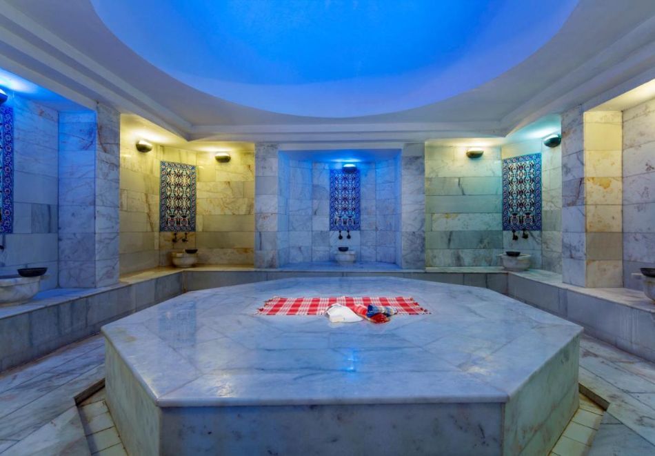 На 200м. от плажа в хотел MIAROSA INCEKUM BEACH 5*, Алания, Турция! Автобусен транспорт + 7 нощувки на човек на база Аll Inclusive. Дете до 11.99 БЕЗПЛАТНО!, снимка 3
