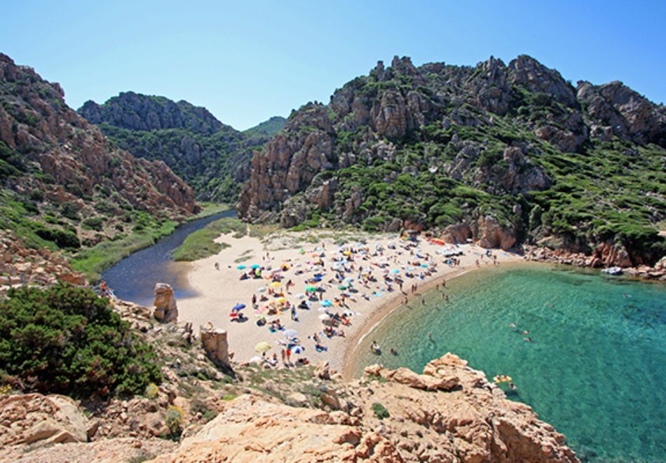 Почивка в Club Esse Gallura Beach, Сардиния, Италия! Самолетен билет от София + 7 нощувки на човек със закуски и вечери, снимка 12