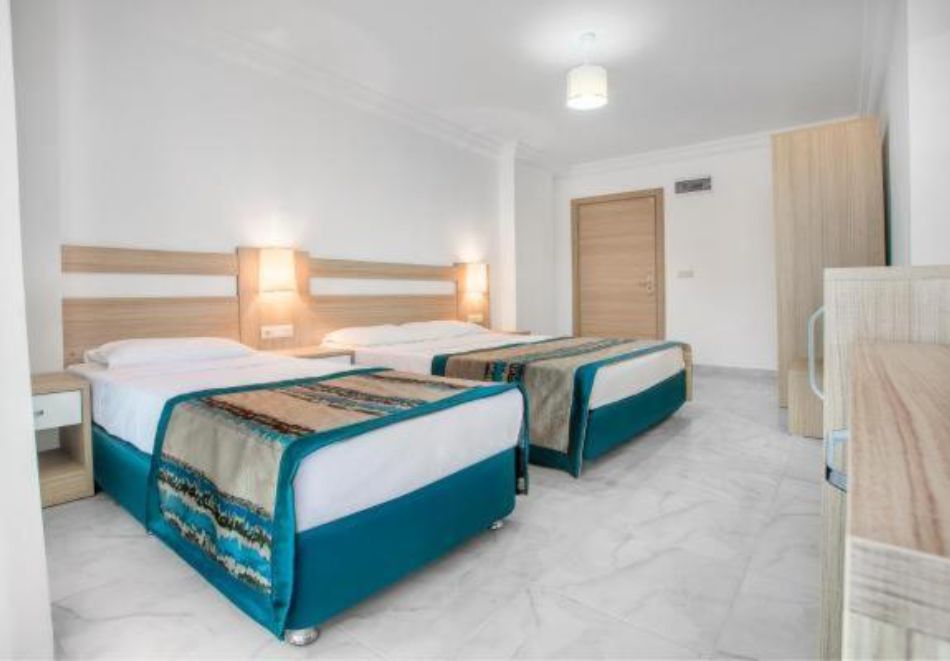 На 150 м. от плажа в Алания! Полет от София + 7 All Inclusive нощувки на човек в Green Life Hotel 4* + шезлонги и чадър на плажа., снимка 7
