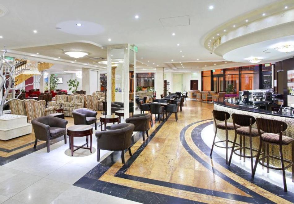 Нова Година в Шабац, Сърбия! 3 нощувки на човек със закуски, стандартна вечеря + 2 Гала вечери с напитки и жива музика в хотел SLOBODA 4.5*. Собствен транспорт, снимка 12