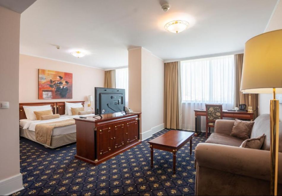 Нова Година в Шабац, Сърбия! 3 нощувки на човек със закуски, стандартна вечеря + 2 Гала вечери с напитки и жива музика в хотел SLOBODA 4.5*. Собствен транспорт, снимка 9