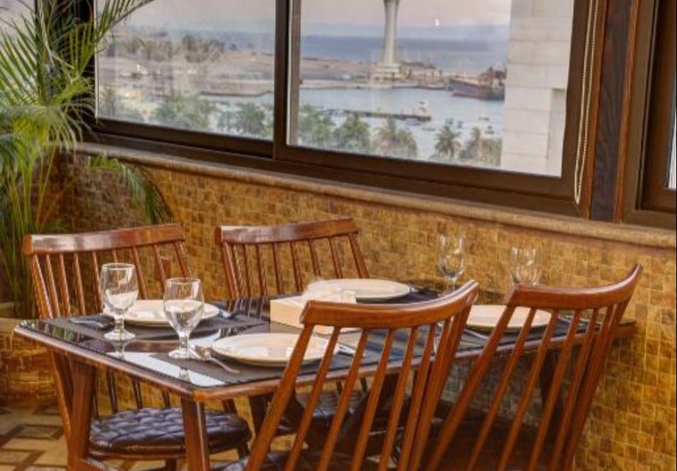 Почивка в Йордания! Самолетен билет от София + 7 нощувки на човек със закуски в  Laverda Hotel Standard. Възможност за посещение на град Петра и сафари в пустинята Уади Рум, снимка 8