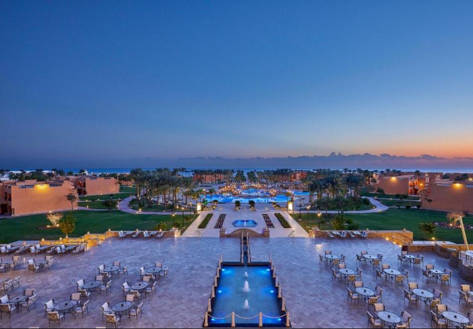 На първа линия в хотел JAZ Grand Marsa 5*, Марса Алам, Египет! Полет от София + 7 нощувки на база All Inclusive за ДВАМА, снимка 7