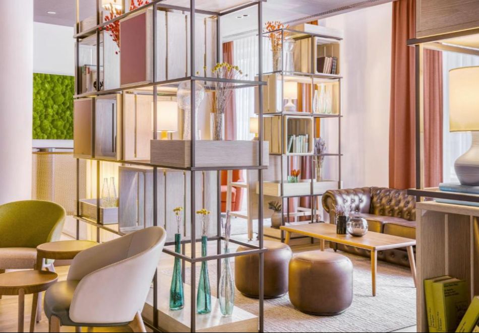 КОЛЕДНИ БАЗАРИ в БУДАПЕЩА! Самолетен билет от София + 4 нощувки на човек със закуски в Intercity Hotel Budapest 4*, Възможност за допълнителни екскурзии, снимка 9