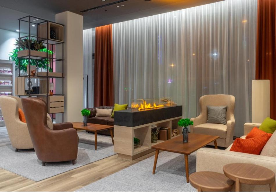 КОЛЕДНИ БАЗАРИ в БУДАПЕЩА! Самолетен билет от София + 4 нощувки на човек със закуски в Intercity Hotel Budapest 4*, Възможност за допълнителни екскурзии, снимка 12