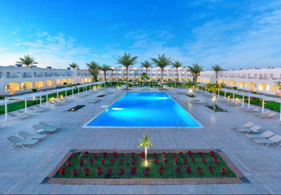 На първа линия в Марса Алам, Египет! Полет от София + 7 All Inclusive нощувки на човек в Jaz Neo Feef Marsa 4*, снимка 2