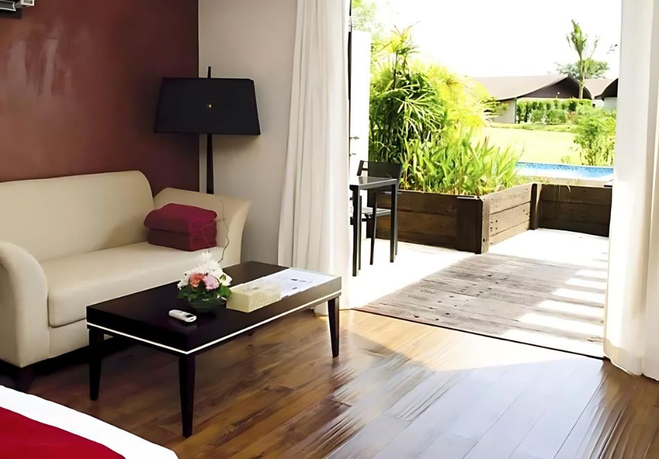 На първа линия о. Пукет, Тайланд! Самолетен билет от София + 8 нощувки на човек със закуски и вечери в BARCELO COCONUT ISLAND 5*, снимка 7