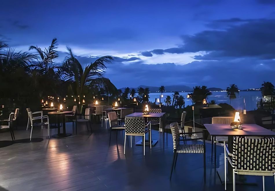 На първа линия о. Пукет, Тайланд! Самолетен билет от София + 8 нощувки на човек със закуски и вечери в BARCELO COCONUT ISLAND 5*, снимка 10