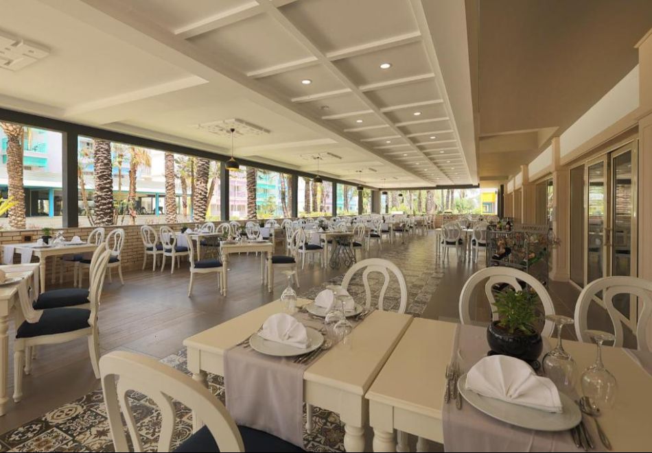 Ранни записвания за 2026г. в Crystal Paraiso Verde Resort & Spa 5*, Белек, Турция! Автобусен транспорт + 7 нощувки на човек на база Ultimate Аll Inclusive + басейни. Дете до 11.99г. БЕЗПЛАТНО!, снимка 10