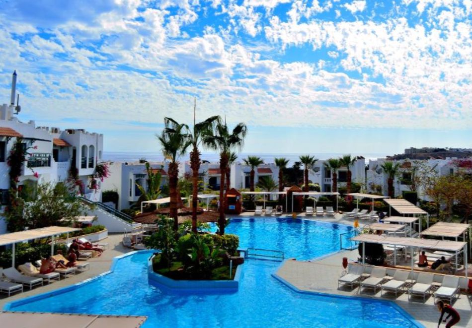 Почивка в Jaz Neo Naama Bay 4*, Шарм ел Шейх, Египет с полет от София + 7 нощувки на човек на база All Inclusive, снимка 3