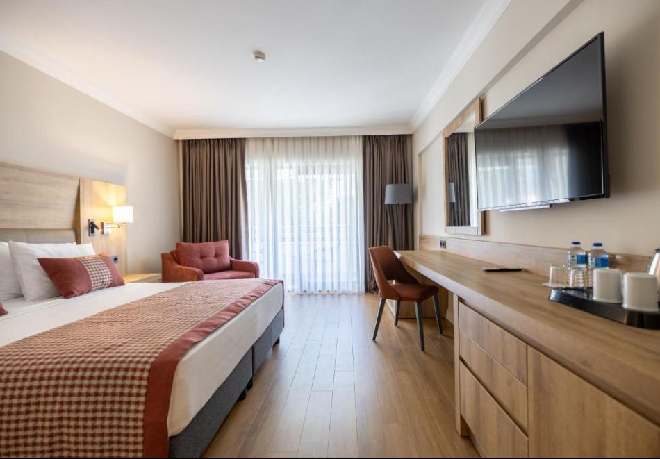 През 2026 - 7 дневна Аll Inclusive почивка на човек в PROXIMA HOTEL 4*, Кушадасъ, Турция + автобусен транспорт. Дете до 11.99г. БЕЗПЛАТНО!, снимка 5