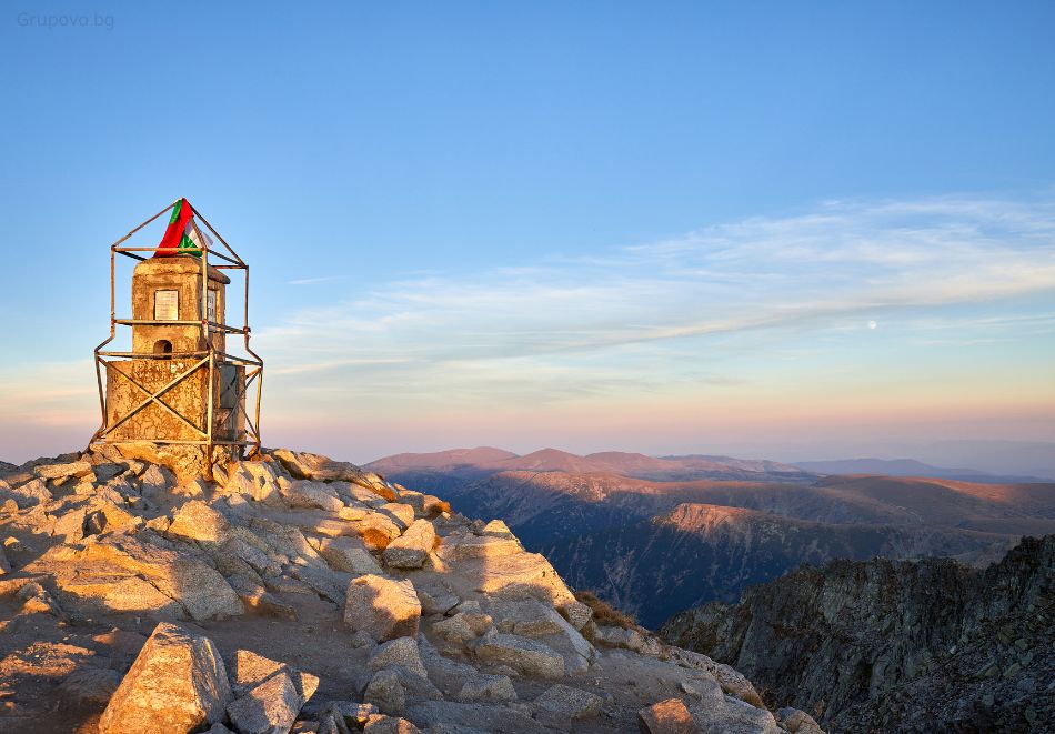 Екскурзия до връх Мусала! Автобусен транспорт от София или Плевен + 1 нощувка със закуска на човек, снимка 2