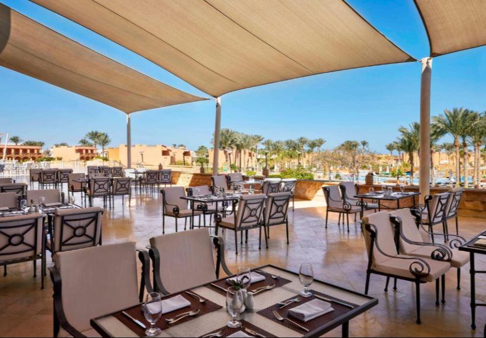 На първа линия в хотел JAZ Grand Marsa 5*, Марса Алам, Египет! 7 All Inclusive нощувки на човек с полет от София, снимка 9