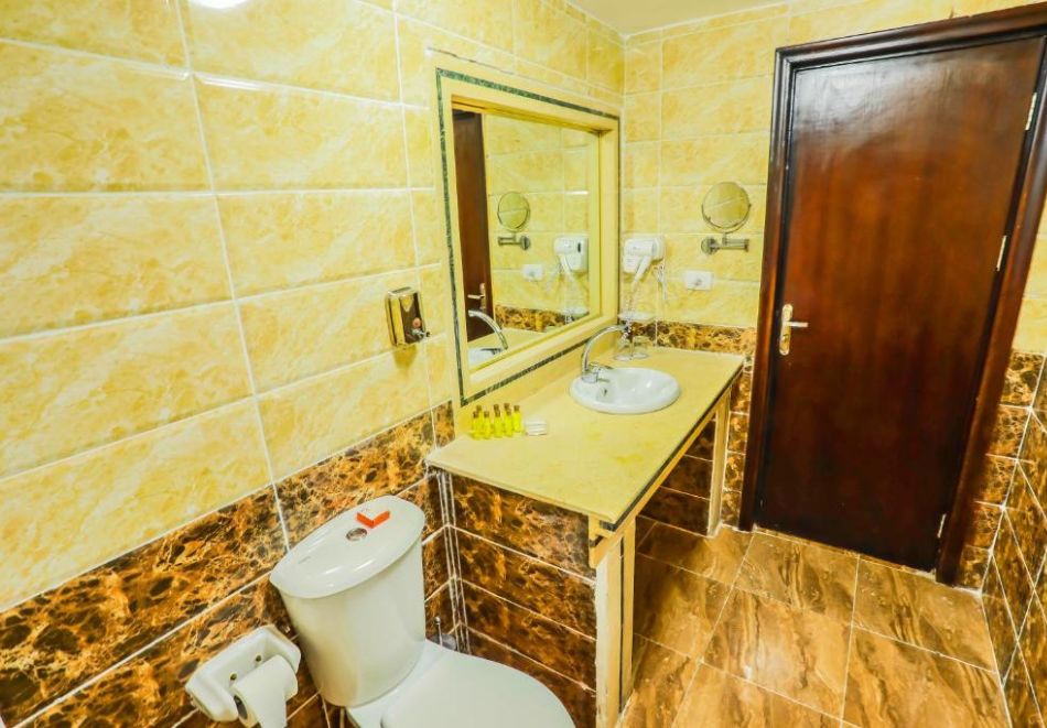 На първа линия в MIRAGE BAY RESORT & AQUA PARK 4*, Хургада, Египет! Полет от София + 7 нощувки на човек на база All Inclusive + аквапарк!, снимка 10