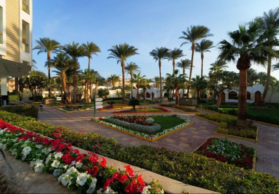 All Inclusive + аквапарк на първа линия в Хургада, Египет! Чартърен полет от София + 7 нощувки на човек в ZYA REGINA RESORT & AQUA PARK 4*, снимка 8