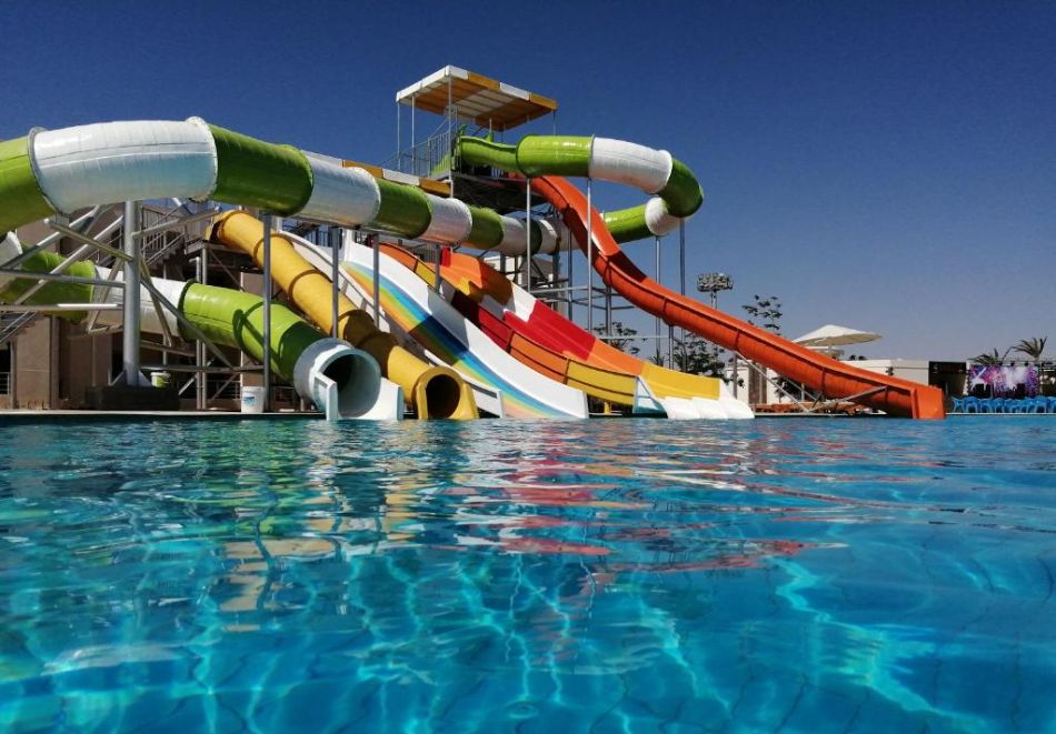 Коледа в хотел NEW EAGLES AQUA PARK 4*, Хургада, Египет с полет от София + 5 или 7 нощувки на човек на база All Inclusive, снимка 4