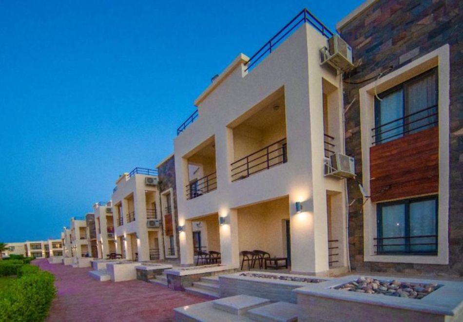 Коледа в хотел NEW EAGLES AQUA PARK 4*, Хургада, Египет с полет от София + 5 или 7 нощувки на човек на база All Inclusive, снимка 5