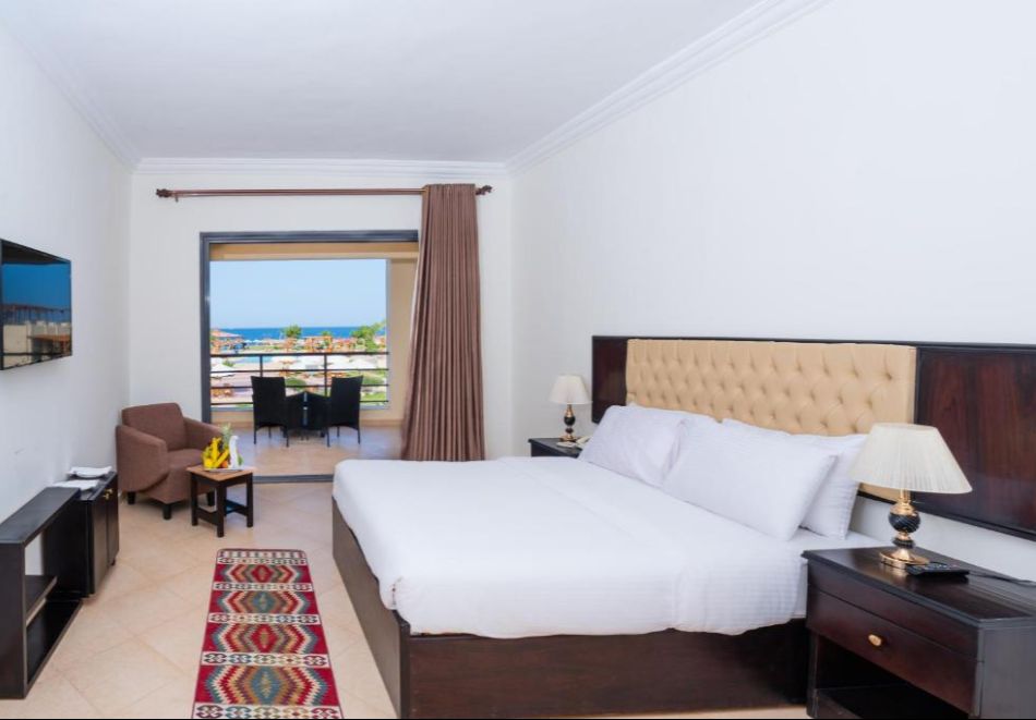 Коледа в хотел NEW EAGLES AQUA PARK 4*, Хургада, Египет с полет от София + 5 или 7 нощувки на човек на база All Inclusive, снимка 6