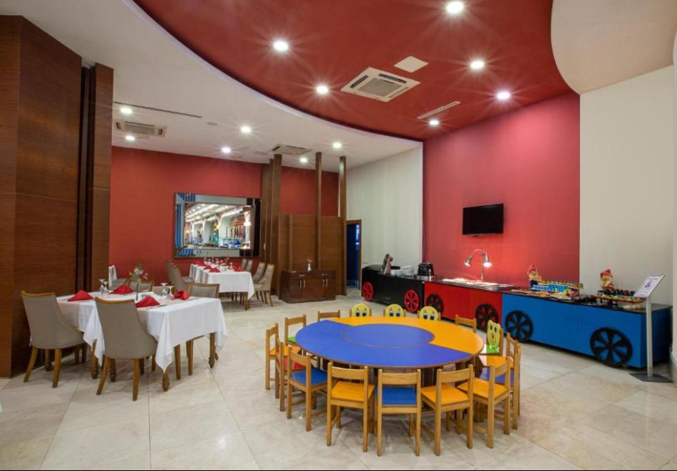 Нова Година в SHERWOOD EXCLUSIVE 5*, Лара, Турция с полет от София + 4 или 5 нощувки на човек на база Ultra All inclusive, снимка 15