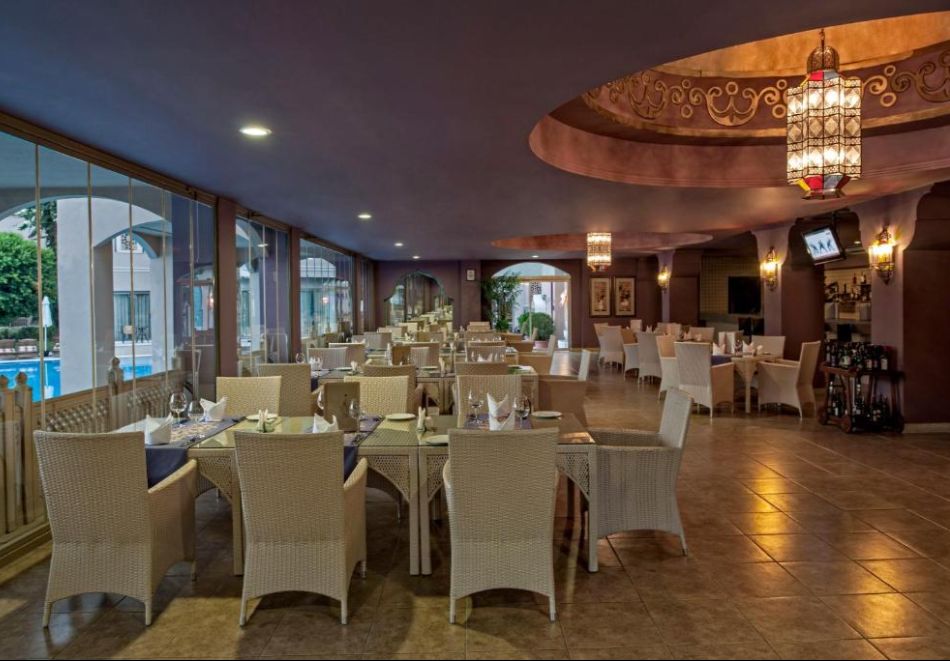 Нова Година в Анталия с полет от София, Варна или Пловдив + 4 нощувки на база Ultra All Inclusive на човек в Spice Hotel and Spa Lux 5*, Белек. Задължително доплащане за Новогодишна вечеря!, снимка 2