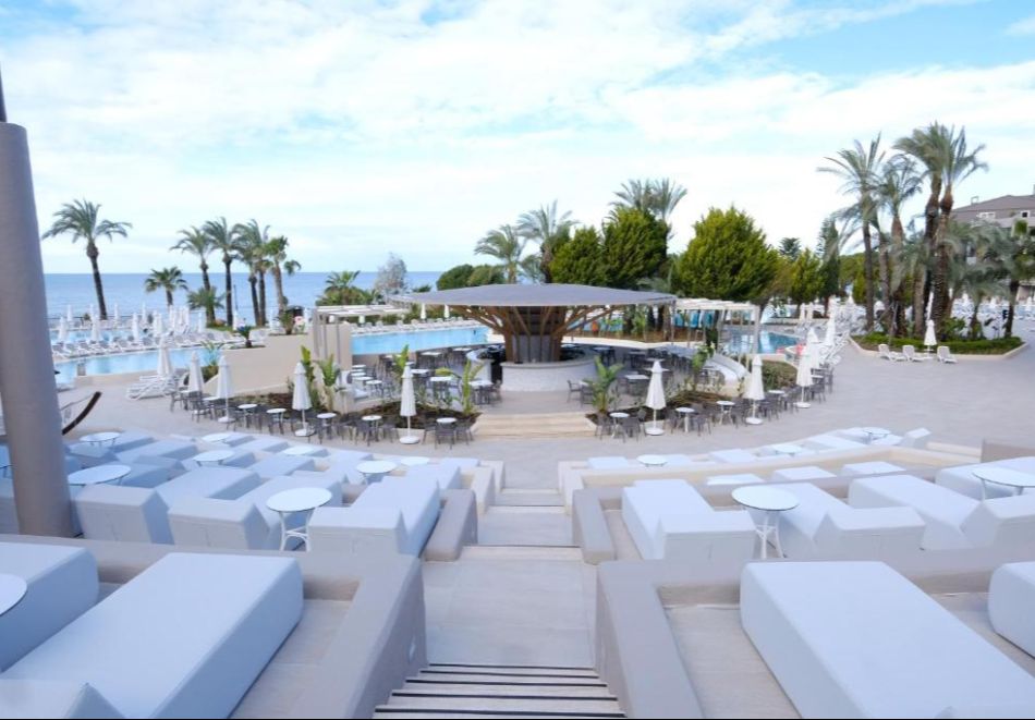 Нова Година в Анталия с полет от София, Варна или Пловдив + 4 нощувки на база Ultra All Inclusive на човек в Paloma Perissia 5*, Сиде. Задължително доплащане за Новогодишна вечеря!, снимка 8