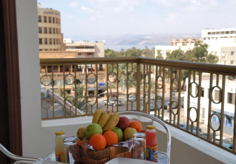 Почивка в Йордания! Самолетен билет от София + 7 нощувки на човек със закуски в Al Qidra Hotel and Suites Aqaba Standard 3*. Възможност за посещение на град Петра и сафари в пустинята Уади Рум, снимка 8