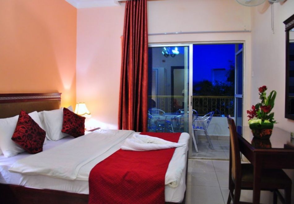 Почивка в Йордания! Самолетен билет от София + 7 нощувки на човек със закуски в Al Qidra Hotel and Suites Aqaba Standard 3*. Възможност за посещение на град Петра и сафари в пустинята Уади Рум, снимка 9