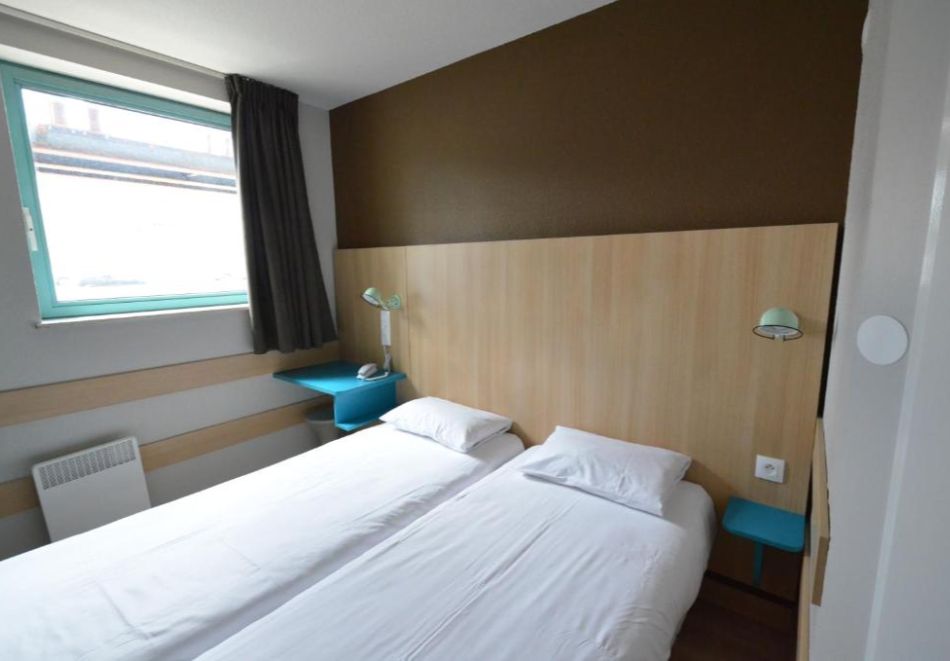 Нова Година в Париж, Франция! Полет от София + 4 нощувки на човек със закуски. Задължително доплащане за Новогодишна вечеря!, снимка 4