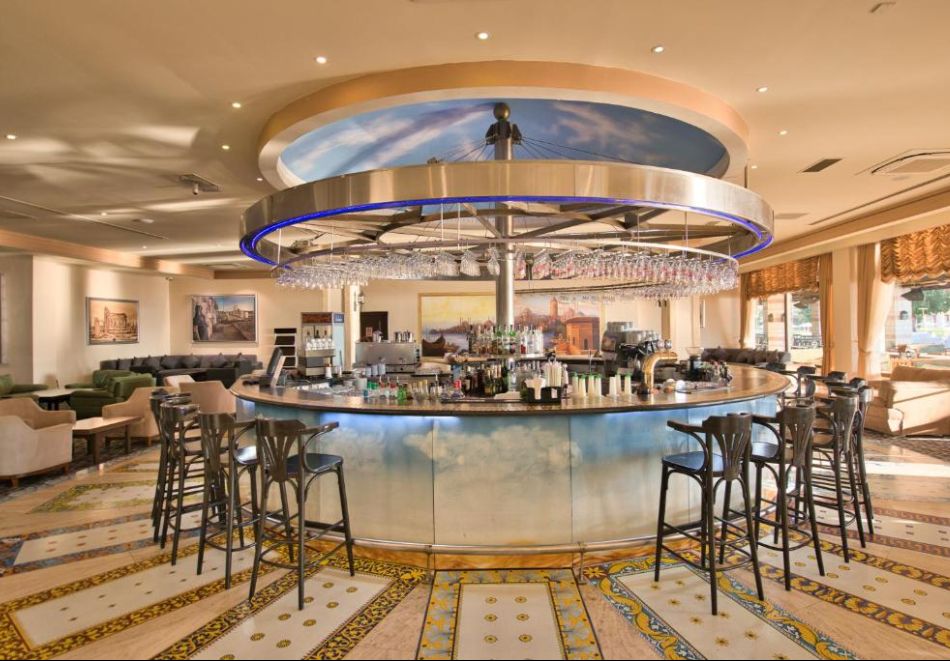 5-звездна Нова Година в Кипър! Самолетен билет + 5 нощувки на човек на база Ultra All Inclusive в хотел Salamis Bay Conti Hotel Resort & SPA & Casino 5*, снимка 11