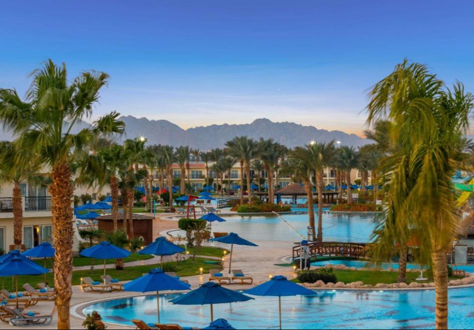 През ноември в DOUBLETREE BY HILTON SHARKS BAY RESORT 4*, Шарм ел Шейх, Египет! Полет от София + 7 нощувки на човек на база All inclusive, снимка 4