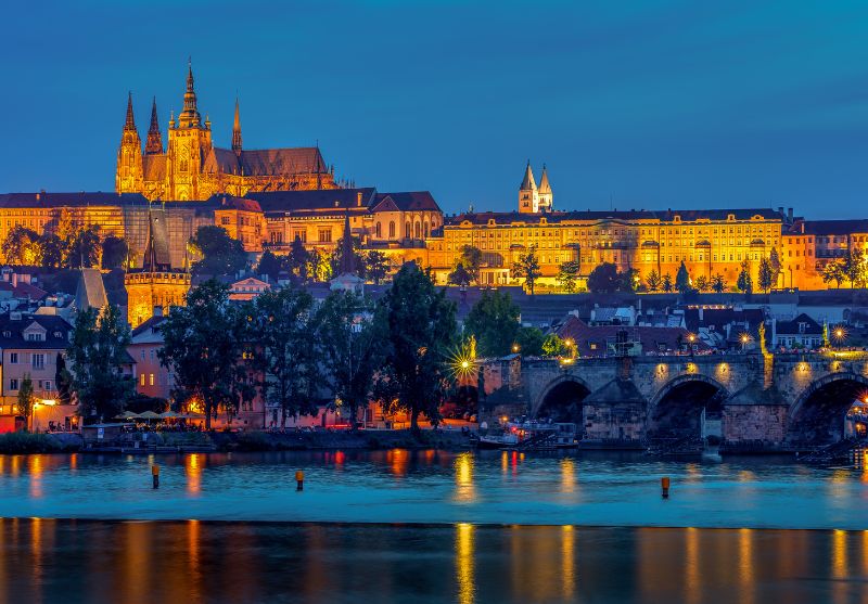 КОЛЕДНИ БАЗАРИ в ПРАГА! Самолетен билет от София + 4 нощувки на човек със закуски в Hotel Abito. Възможност за допълнителни екскурзии, снимка 11
